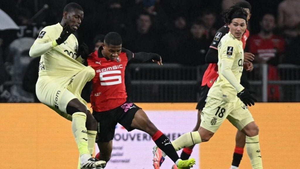 斯洛特：密集赛程下球队需恢复时间，加克波和远藤航将缺席（斯洛特：密集赛程亟需恢复，加克波、远藤航将缺阵）